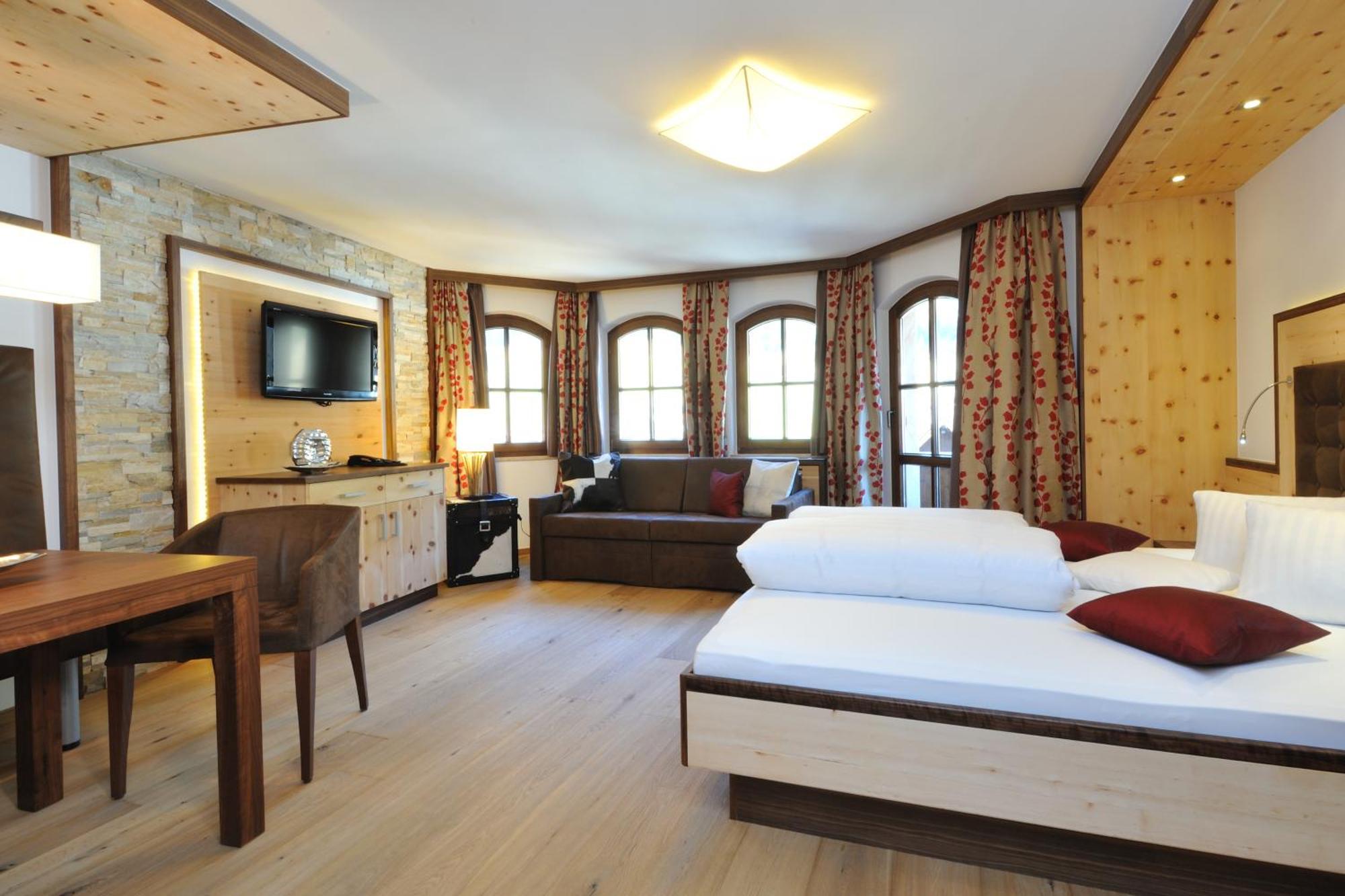 Alpinlounge Raetia Appartements Ischgl Ruang foto