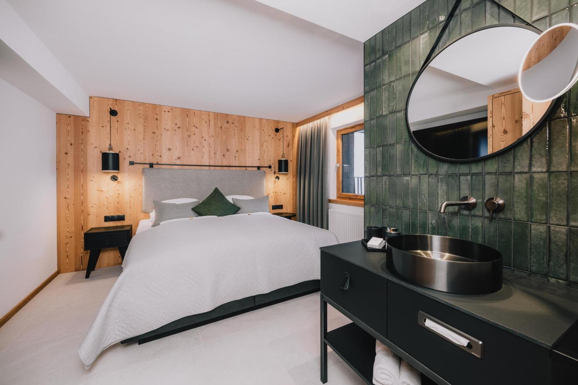 Alpinlounge Raetia Appartements Ischgl Bagian luar foto