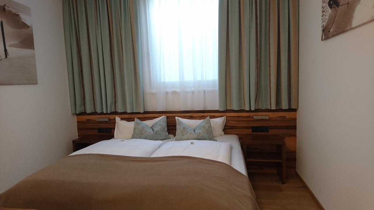 Alpinlounge Raetia Appartements Ischgl Bagian luar foto