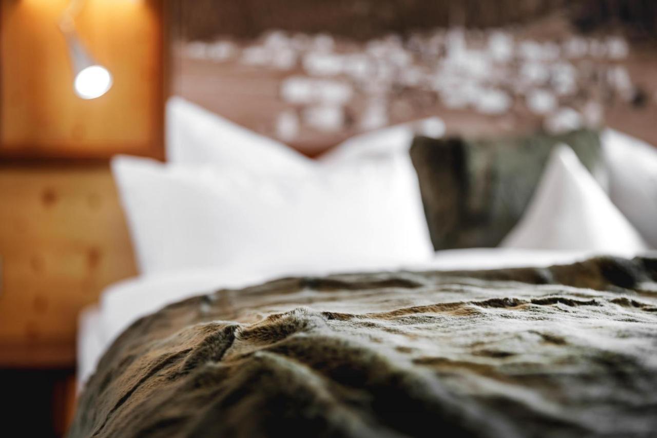 Alpinlounge Raetia Appartements Ischgl Bagian luar foto