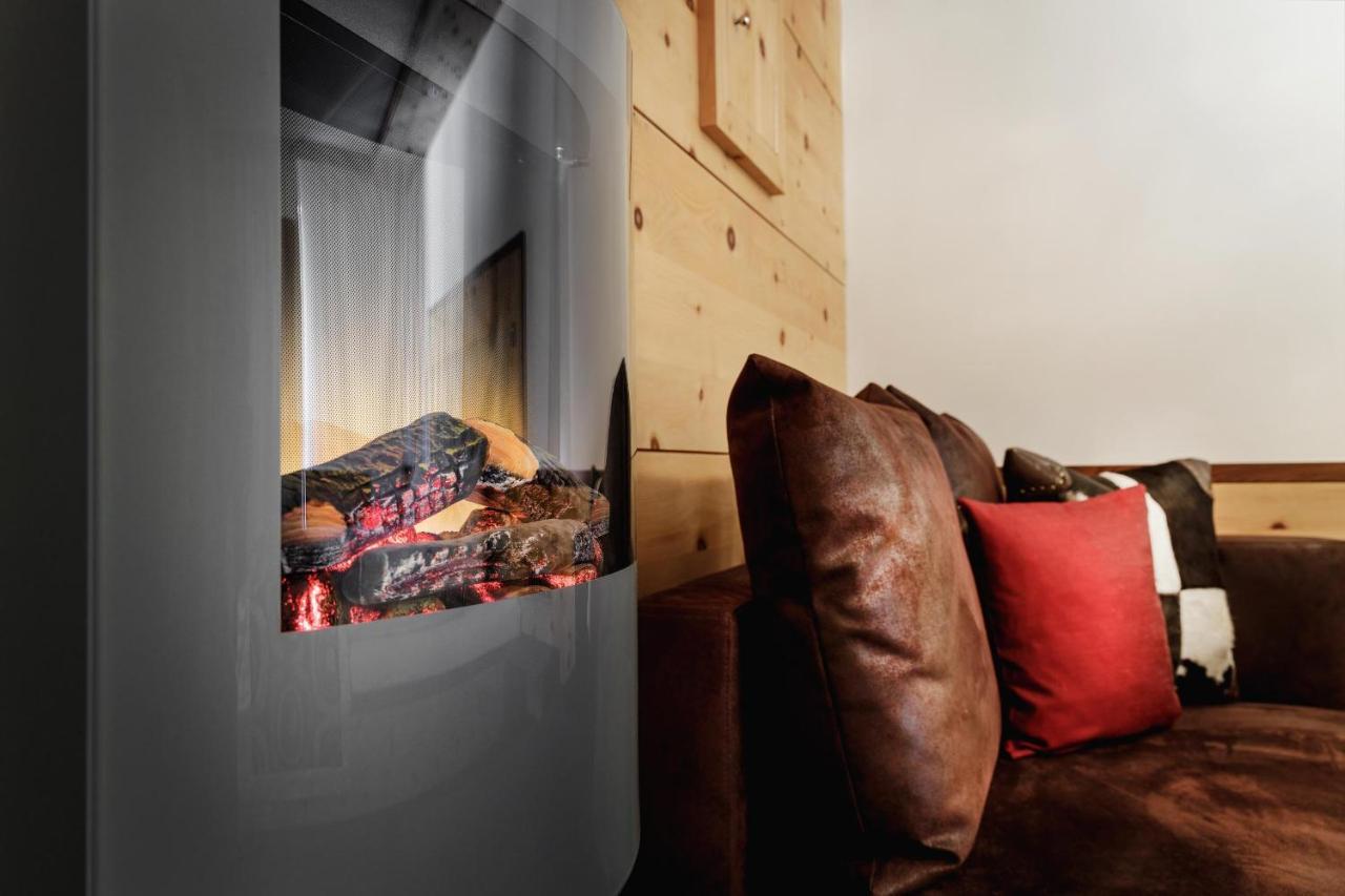 Alpinlounge Raetia Appartements Ischgl Bagian luar foto
