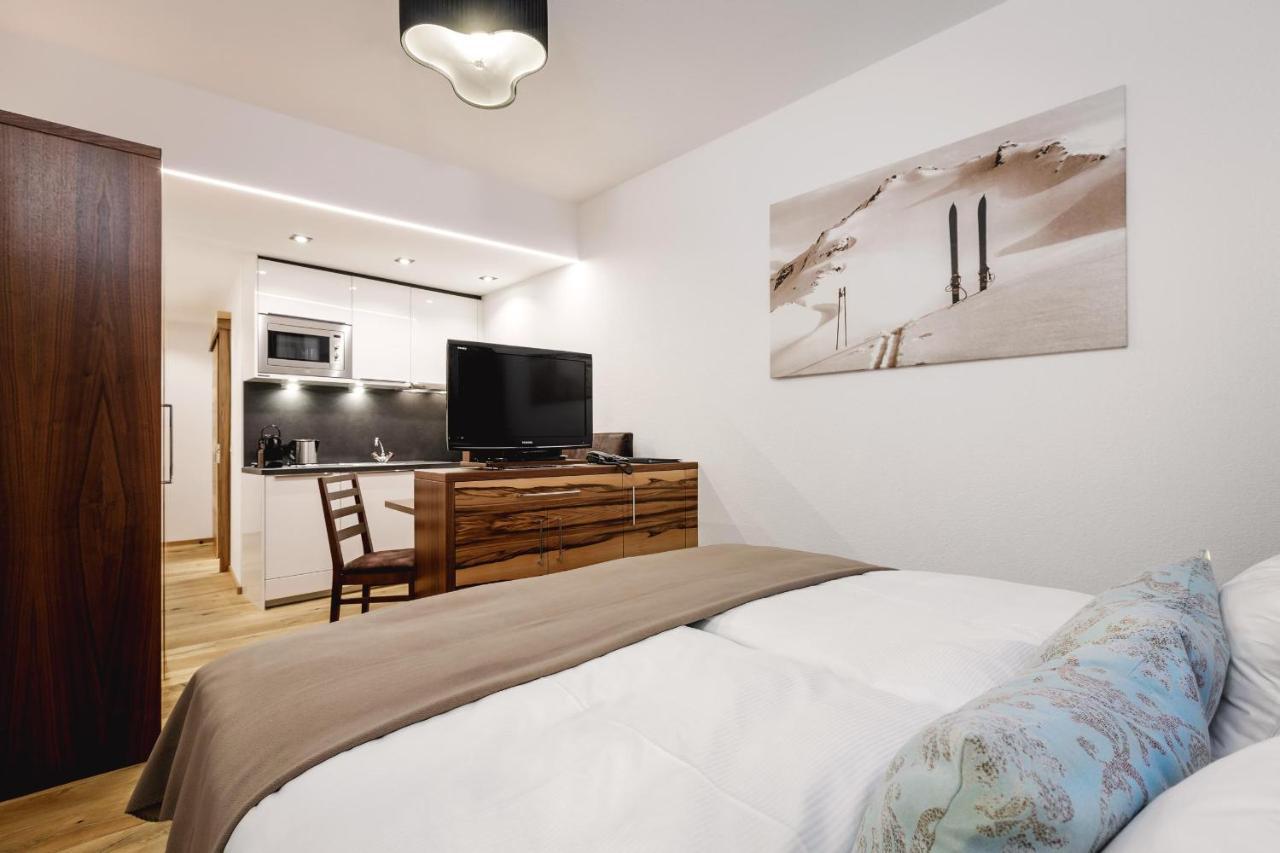 Alpinlounge Raetia Appartements Ischgl Bagian luar foto