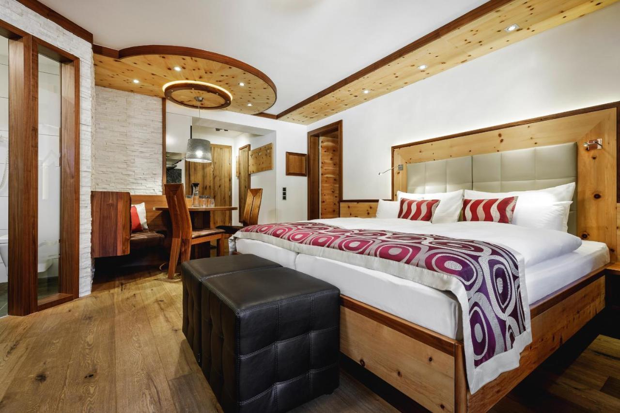 Alpinlounge Raetia Appartements Ischgl Bagian luar foto