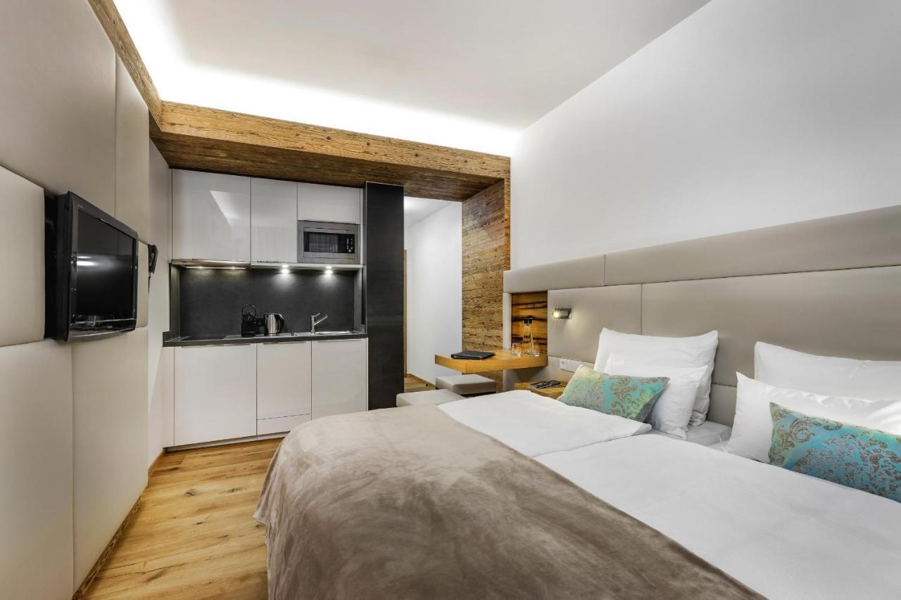 Alpinlounge Raetia Appartements Ischgl Bagian luar foto