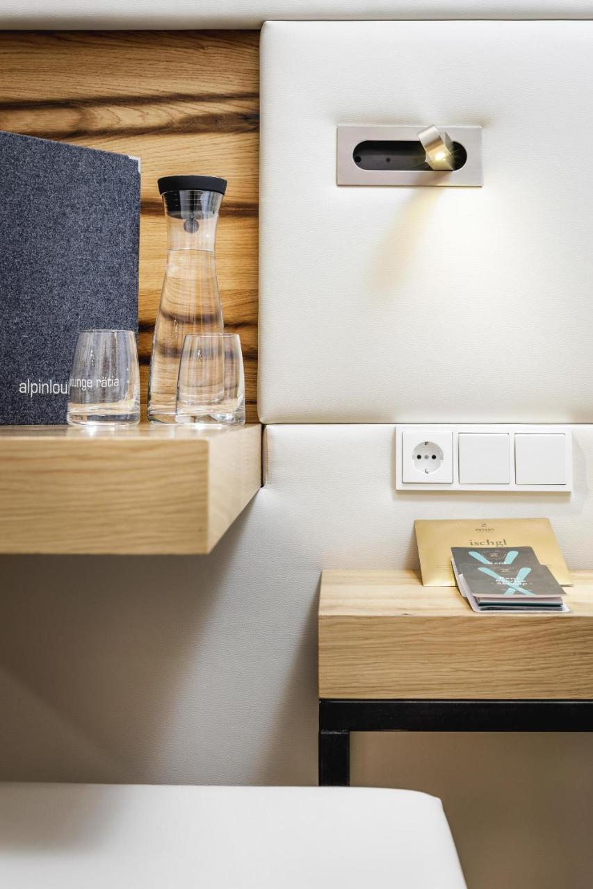 Alpinlounge Raetia Appartements Ischgl Bagian luar foto