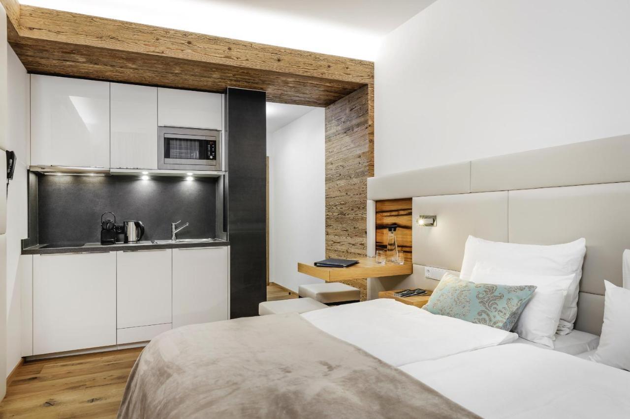 Alpinlounge Raetia Appartements Ischgl Bagian luar foto